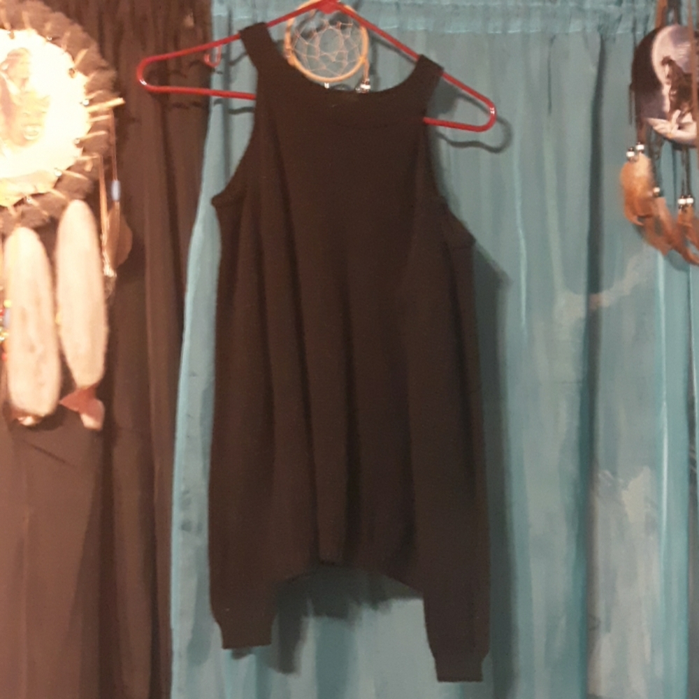 Sweater with cut out shoulders